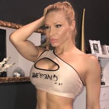 Profile picture for Zsuzsanna Toldi IFBB Pro