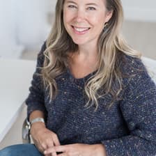 Profile picture for Stephanie Hollingshead