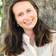 Profile picture for Roxane Maar