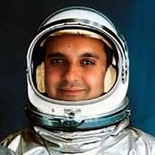 Profile picture for Karthik Suresh