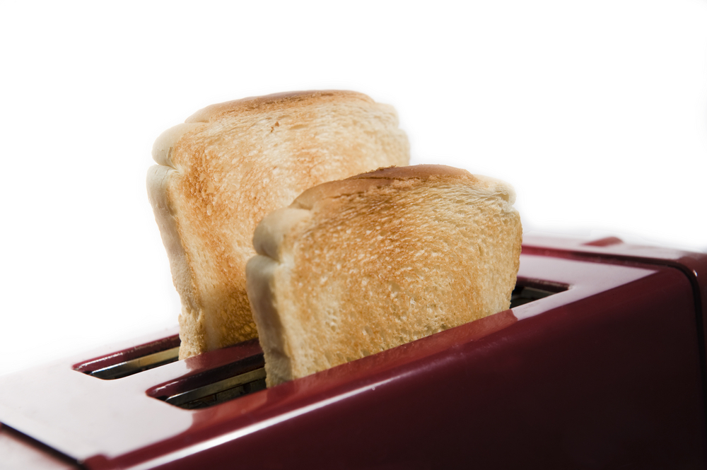 Guide To Choose The Best Long Slot Toaster · Luma